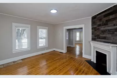 148 Yale St, Springfield, MA 01109 - Photo 12