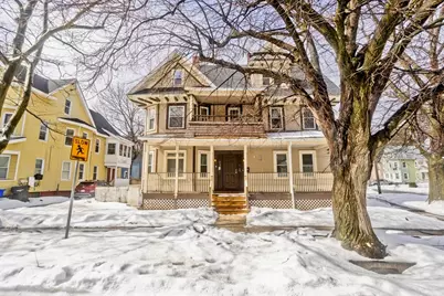 148 Yale St, Springfield, MA 01109 - Photo 2