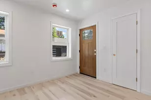 70 Laurel Ln, Lunenburg, MA 01462 - Photo 8