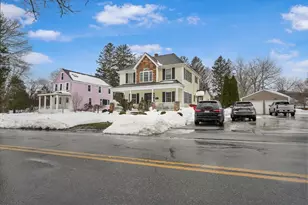 90 Elm St, Swansea, MA 02777 - Photo 2