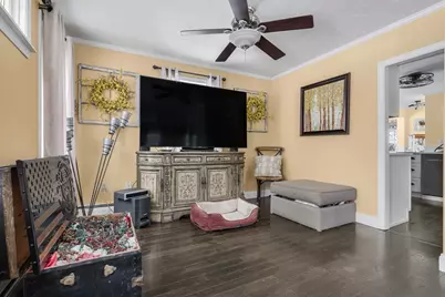 90 Elm St, Swansea, MA 02777 - Photo 6