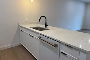 100 Lincoln, Boston, MA 02135 - Photo 6