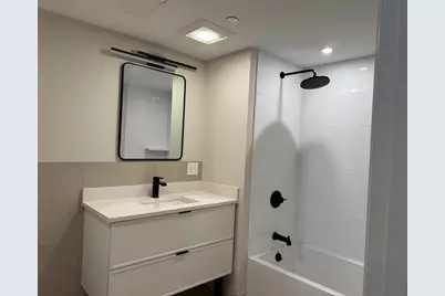 100 Lincoln #307, Boston, MA 02135 - Photo 20