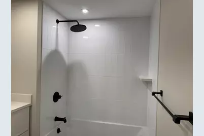 100 Lincoln #307, Boston, MA 02135 - Photo 22