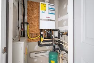 220 Martins Lndg, North Reading, MA 01864 - Photo 26