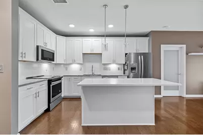 220 Martins Landing #410, North Reading, MA 01864 - Photo 2