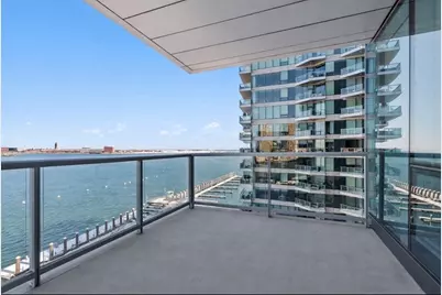 22 Liberty Dr #8F, Boston, MA 02210 - Photo 8