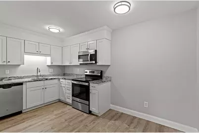 7 Chapel Hill Dr #8, Plymouth, MA 02360 - Photo 6