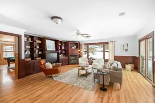 32 Witham St, Gloucester, MA 01930 - Photo 2