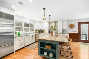 32 Witham St, Gloucester, MA 01930 - Photo 6