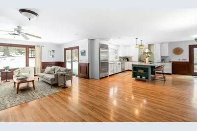 32 Witham Street #B, Gloucester, MA 01930 - Photo 4