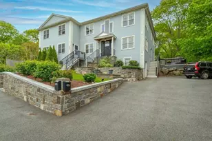 32 Witham St, Gloucester, MA 01930 - Photo 4