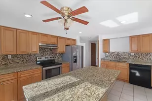 3 Payson St, Worcester, MA 01607 - Photo 4