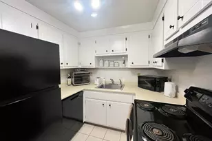 48 N Emerson, Wakefield, MA 01880 - Photo 6