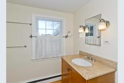 124 Silver, South Hadley, MA 01075 - Photo 24