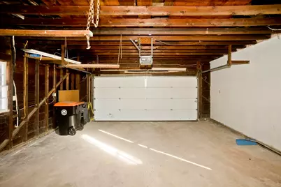 124 Silver, South Hadley, MA 01075 - Photo 36