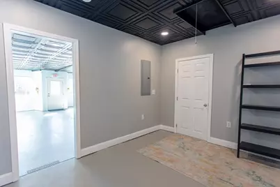 562 Washington St, Abington, MA 02351 - Photo 14