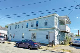 710 School St, Lowell, MA 01851 - Photo 6