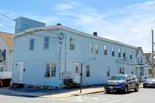 710 School St, Lowell, MA 01851 - Photo 4