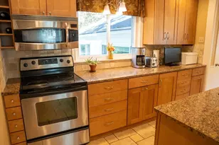 114 Grafton St, Shrewsbury, MA 01545 - Photo 8