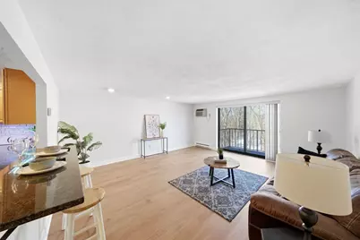 9 Broadway #217, Saugus, MA 01906 - Photo 4