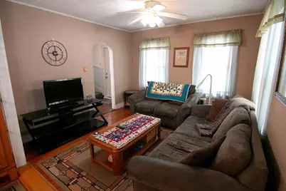 25 McKinley St, Revere, MA 02151 - Photo 8