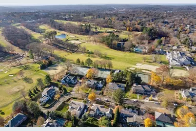 32 Pickwick Road, Newton, MA 02465 - Photo 40