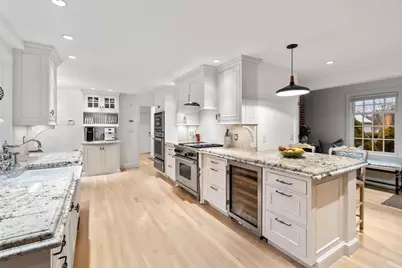 32 Pickwick Road, Newton, MA 02465 - Photo 12