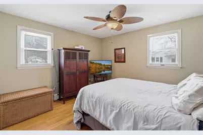 308 Apremont Hwy, Holyoke, MA 01040 - Photo 18