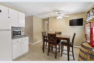 308 Apremont Hwy, Holyoke, MA 01040 - Photo 14