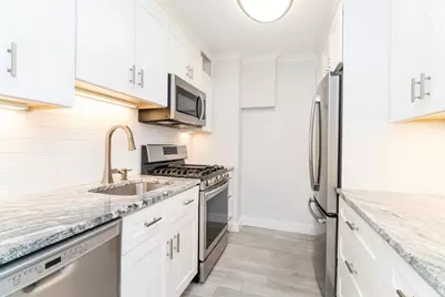 33 Pond Ave #1106, Brookline, MA 02445 - Photo 8