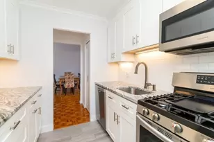 33 Pond Ave, Brookline, MA 02445 - Photo 6