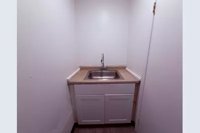 70-72 Broadway Street #Store, Methuen, MA 01844 - Photo 8