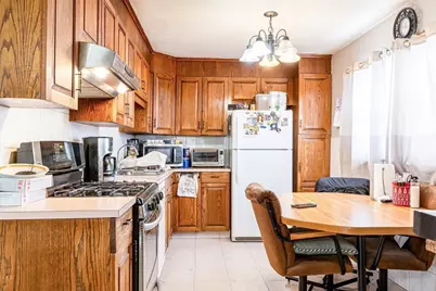 37 Argyle St, Everett, MA 02149 - Photo 16