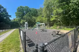 8 Chapel Hill Dr, Plymouth, MA 02360 - Photo 20