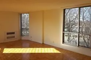 44 Washington St, Brookline, MA 02445 - Photo 4