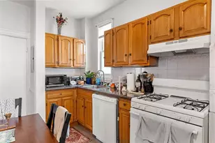 110 Everett St, Boston, MA 02128 - Photo 12