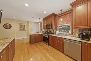 15 Grosvenor Park, Lynn, MA 01902 - Photo 10