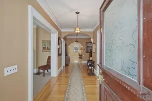 15 Grosvenor Park, Lynn, MA 01902 - Photo 2