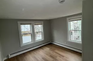 225 Florence St, Boston, MA 02131 - Photo 14