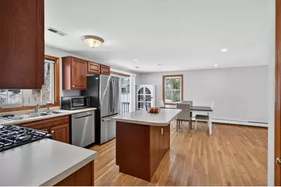 23 Cady St, Billerica, MA 01821 - Photo 8