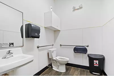 206 East Main St, Milford, MA 01757 - Photo 6