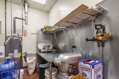 206 East Main St, Milford, MA 01757 - Photo 14