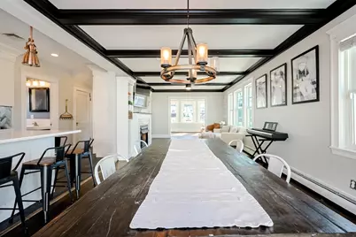 42 Westglow St, Boston, MA 02122 - Photo 10