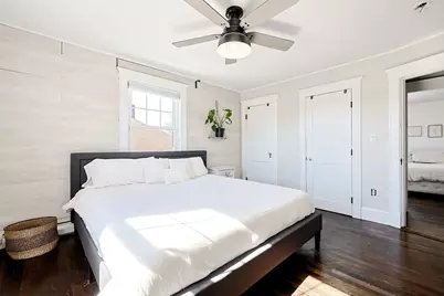 42 Westglow St, Boston, MA 02122 - Photo 26