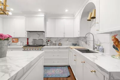 260 Beacon #4, Boston, MA 02116 - Photo 8