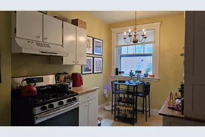 1986 Commonwealth #4, Boston, MA 02135 - Photo 4