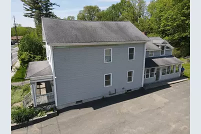 427-429 Deerfield St, Greenfield, MA 01301 - Photo 4