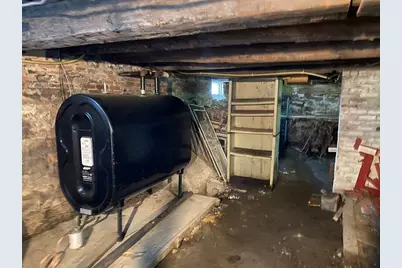 427-429 Deerfield St, Greenfield, MA 01301 - Photo 18