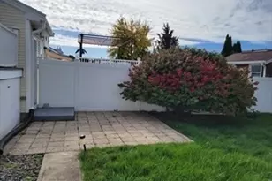 26 Philomenia Ave, Revere, MA 02151 - Photo 10